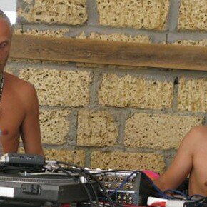 Диджейский подход к построению бренда