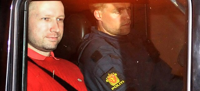 Следы террориста Брейвика в интернете